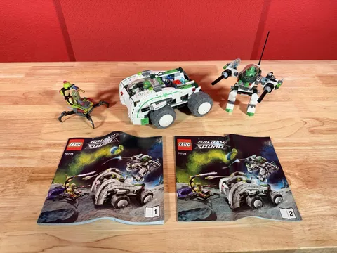 LEGO Galaxy Squad 70704 Vermin Vaporizer 100% Complete w/ Instructions