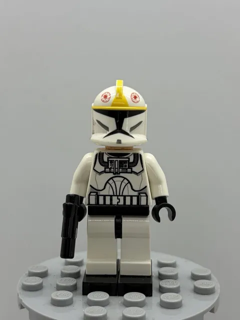 LEGO Star Wars Phase 1 Clone Pilot Minifigure sw0191 8019 10195 7674 8039