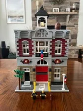 LEGO Modular Set 10197 Fire Brigade READ DESCRIPTION