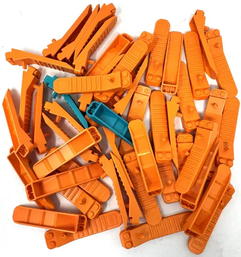 Lot of 50 Lego Orange & Teal Brick and Axle Separator Human Tool 96874 Bulk