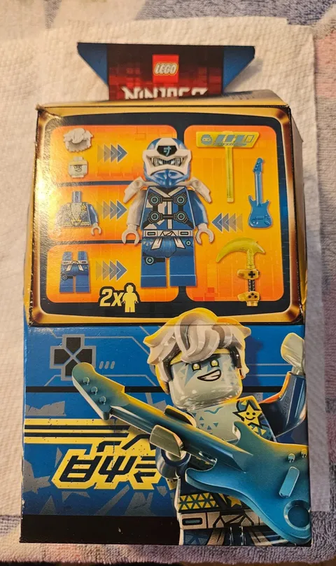 LEGO NINJAGO: Jay Avatar - Arcade Pod 71715 Complete set with Both Mini Figs.