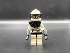 LEGO MINIFIGURE STAR WARS CLONE TROOPER (PHASE 1) - VISOR AND PAULDRON SW0286