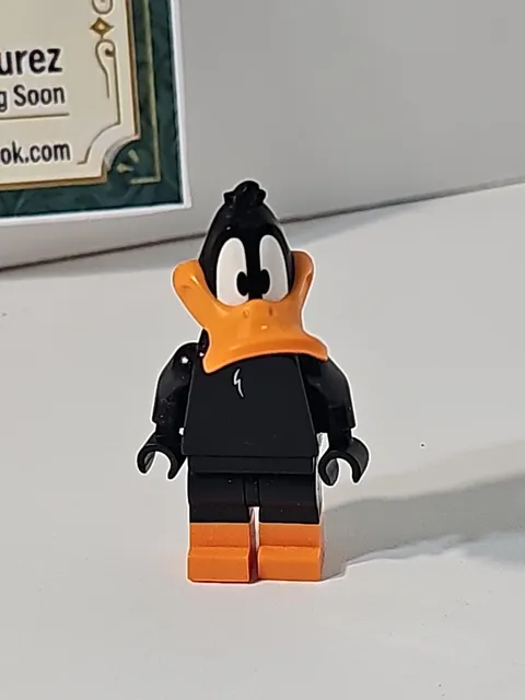 LEGO Looney Tunes Daffy Duck minifigure from the 2021 Series 1 collectible