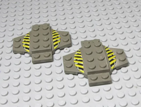 LEGO Rock Raiders Dome Plate Part Set of 2 Black Yellow Stripe Design