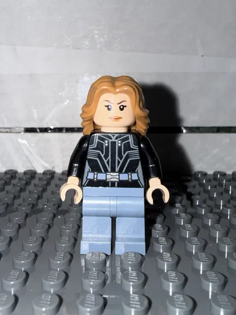 LEGO Super Heroes Agent 13 Sharon Carter SH0255 Minifigure