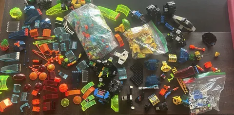 Lego Vintage Space Aquazone Rare Parts Lot See Pictures Vintage