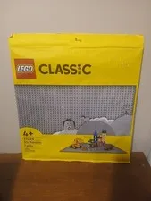 LEGO CLASSIC: Gray Baseplate (11024)