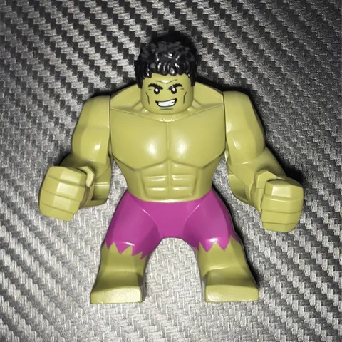 Lego Marvel Super Heroes: Incredible Hulk Big Fig Magenta Pants 