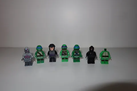 Teenage Mutant Ninja Turtles LEGO Minifigure Lot