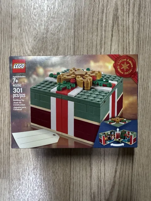LEGO Seasonal: Christmas Gift Box (40292) New Factory Sealed