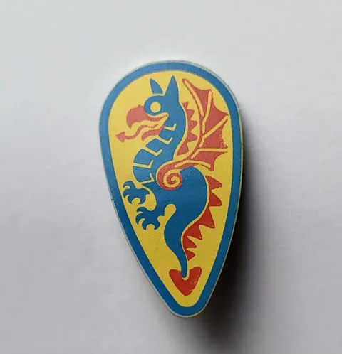 LEGO Old Gray Shield Oval w/Blue Red Dragon Yellow Background 6057 6009 #2586p4c
