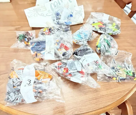 11 Bags Of New Legos With Minifigures Brand New Figures Mini