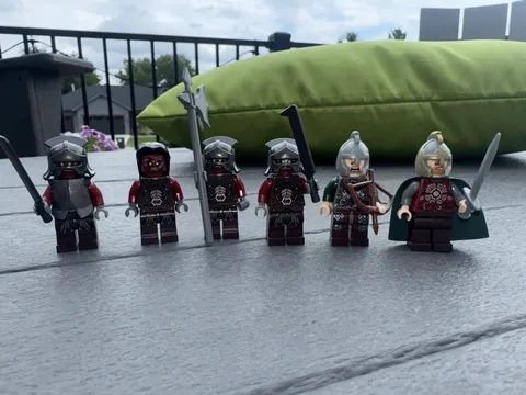 LEGO LORD OF THE RINGS URUK-HAI ARMY FIGURES