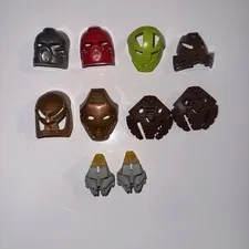10 LEGO Bionicle Technic Figures Parts Pieces Faces Masks and 2 heads very rare 