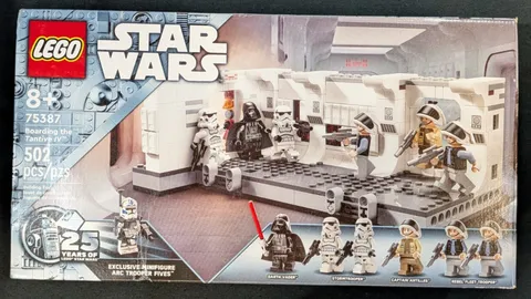 LEGO 75387 Star Wars Boarding the Tantive IV NIB