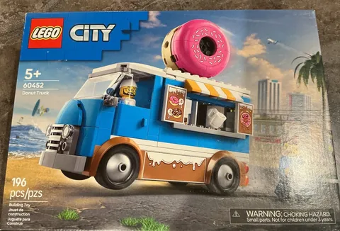 LEGO CITY: Donut Truck #60452 Building Toy Kids 196 PCS. 2025 LIMITED EDITION