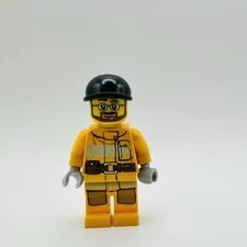 Lego Minifigure Town City Fire Fireman Pre-owned