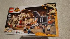 LEGO Jurassic World: T. rex & Atrociraptor Dinosaur Breakout (76948) BRAND NEW