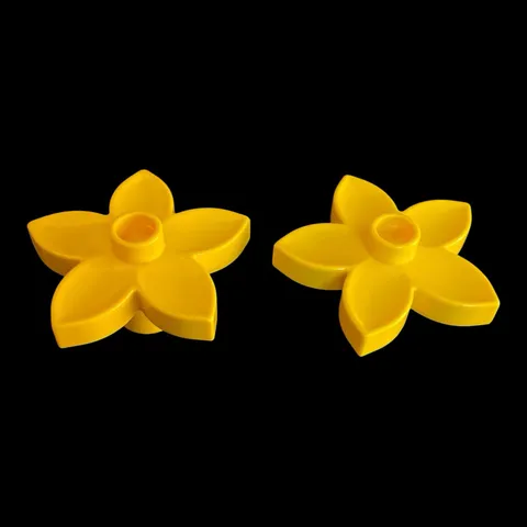 lot of 2 Duplo yellow flower parts- combined shipping (MISC56)