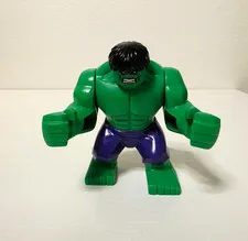 LEGO Marvel Avengers Superheroes Hulk Big Fig Minifigure Purple Pants Lab Smash