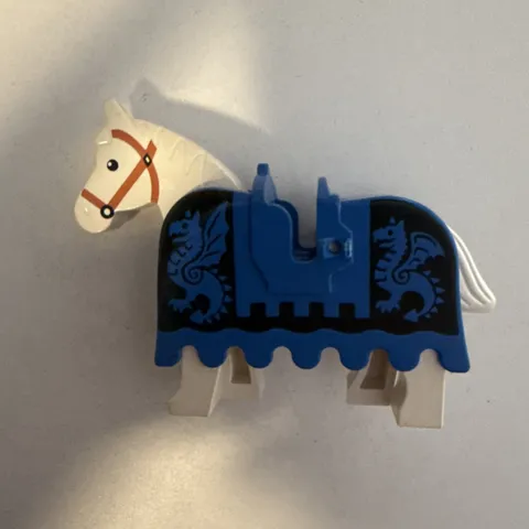 Vintage White Lego Horse With Blue/Black Dragon Blanket Barding 6060 6085 Castle