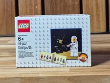 LEGO Space: Classic Spaceman Minifigure (5002812) RETIRED SEALED RARE