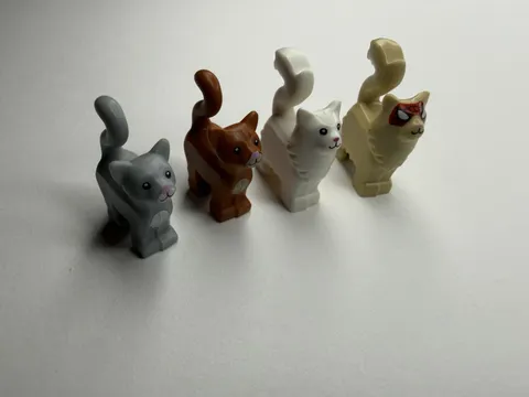 Lego Standing Cats Lot Of 4 Different Unique Cats Animal