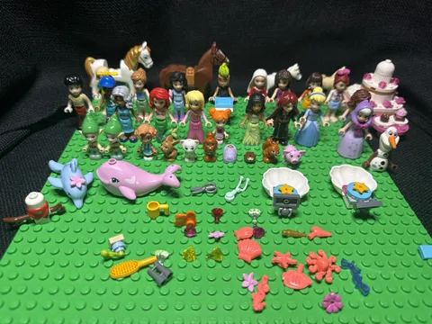 Lot Of 36 Lego Friends Disney Mini Figures & Pets With Accessories Girls Lego