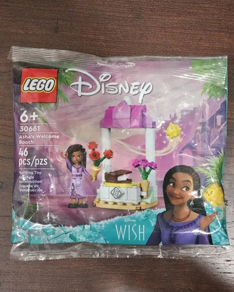LEGO Disney Princess: Asha's Welcome Booth (30661)