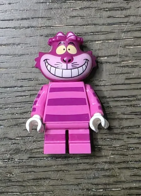 2016 LEGO Cheshire Cat Minifigure Disney Series 1 Collectible Set 71012
