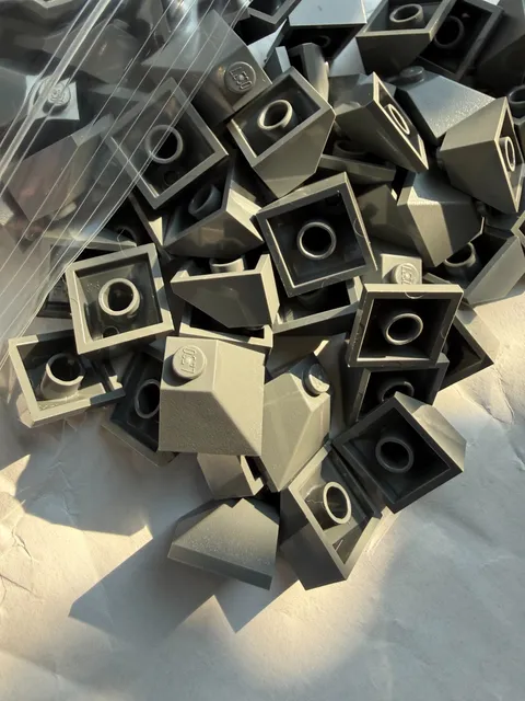 LEGO- NEW-#3045-DARK BLUISH GREY-SLOPE 45  2 X 2 DOUBLE CONVEX-10 PIECES