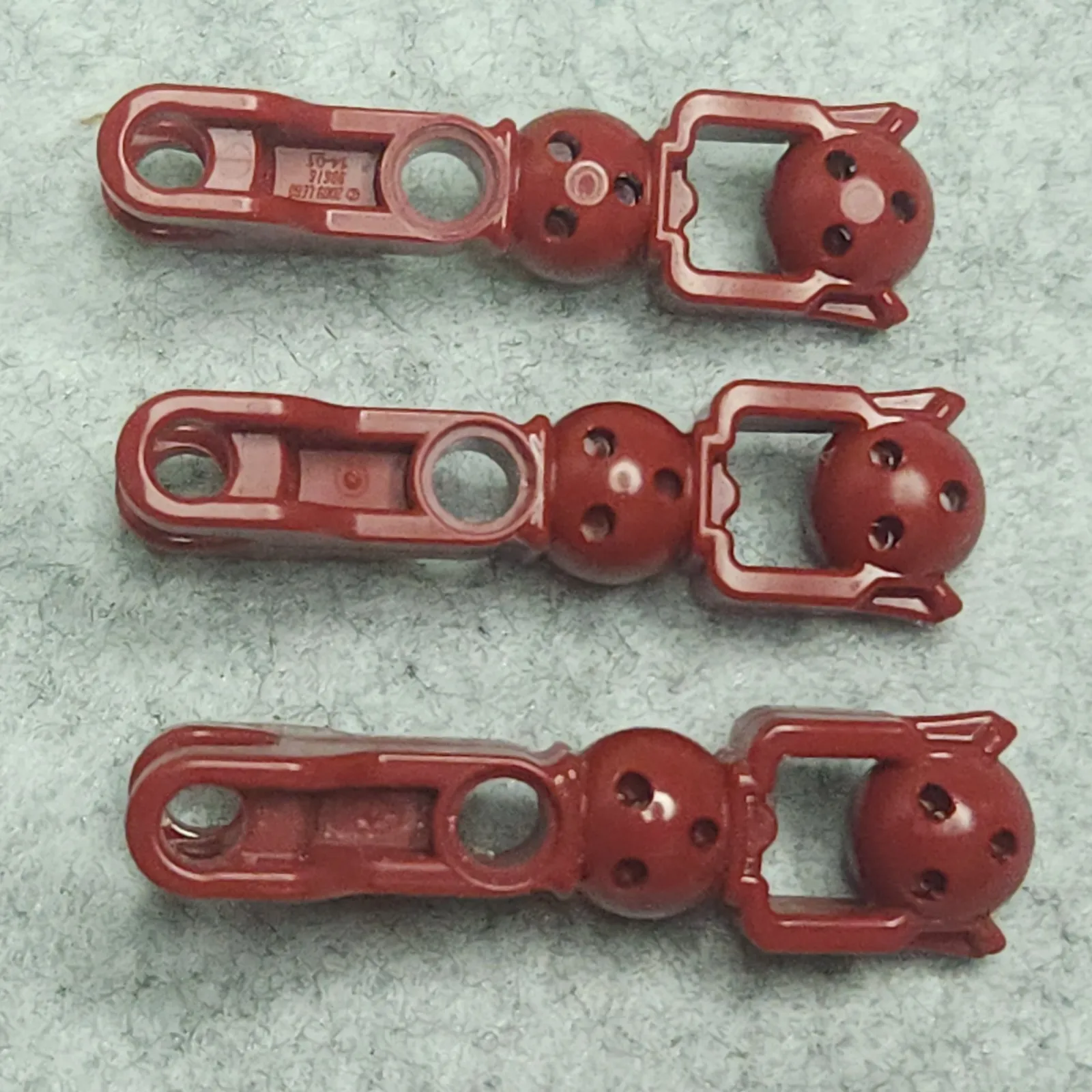 LEGO 90616 Arm Leg with Ball Joint Socket Pin Hole Hero Factory Dark Red x3