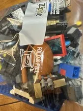 Lego - 1 Pound Bag W Various Pieces