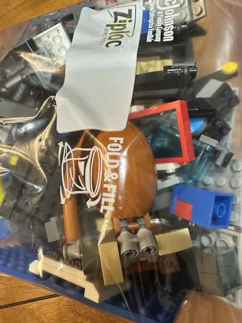 Lego - 1 Pound Bag W Various Pieces