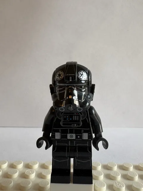LEGO Star Wars TIE Fighter Pilot Minifigure Figure Black Plastic