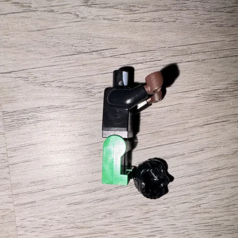Rare LEGO Green Lantern, John Stewart  - Missing Head, used - light play wear