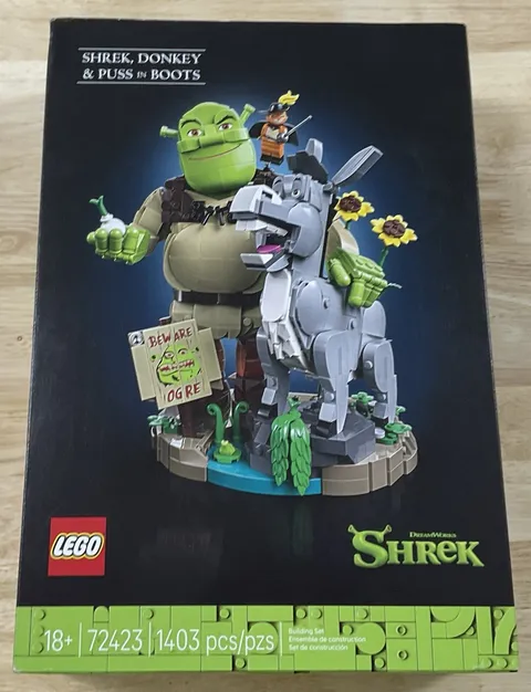 LEGO Shrek Donkey & Puss in Boots Building Set, 1,403 Pieces, Posable Figures,