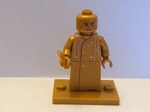 LEGO Lord Voldemort (20 Year Anniversary) Minifigure