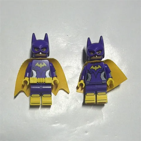 LEGO Batgirl Minifigure Lot of 2 - The LEGO Batman Movie sh0305