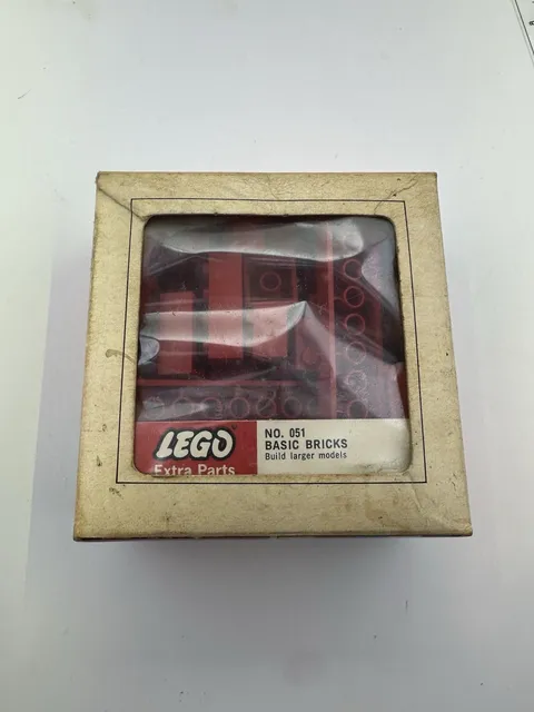 Vintage LEGO Extra Parts No. 051 Basic Bricks Samsonite COMPLETE 1966