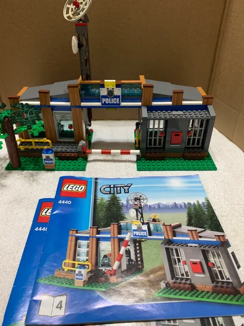 LEGO® City: Forest Police Station (4440) Complete Set with Instruction Booklets.