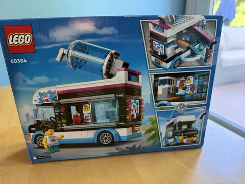 LEGO City Penguin Slushy Van 60384 Complete Set 194 Pieces Ages 5+