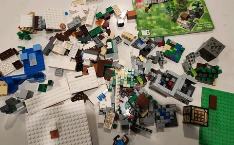 LEGO Minecraft Lot of Parts Mini Figs Special Pieces 