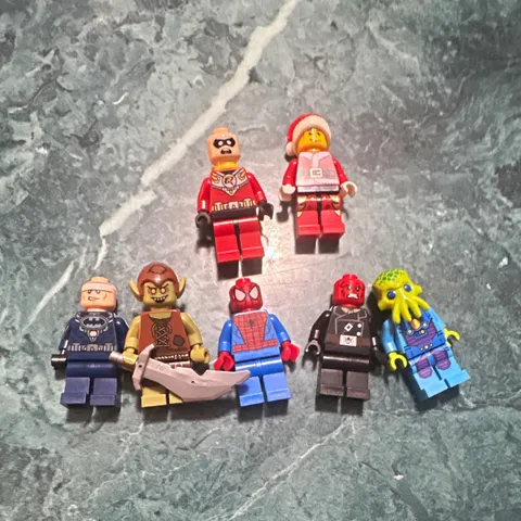 LEGO marvel, DC, and other Minifigure Lot of 7 Assorted Characters
