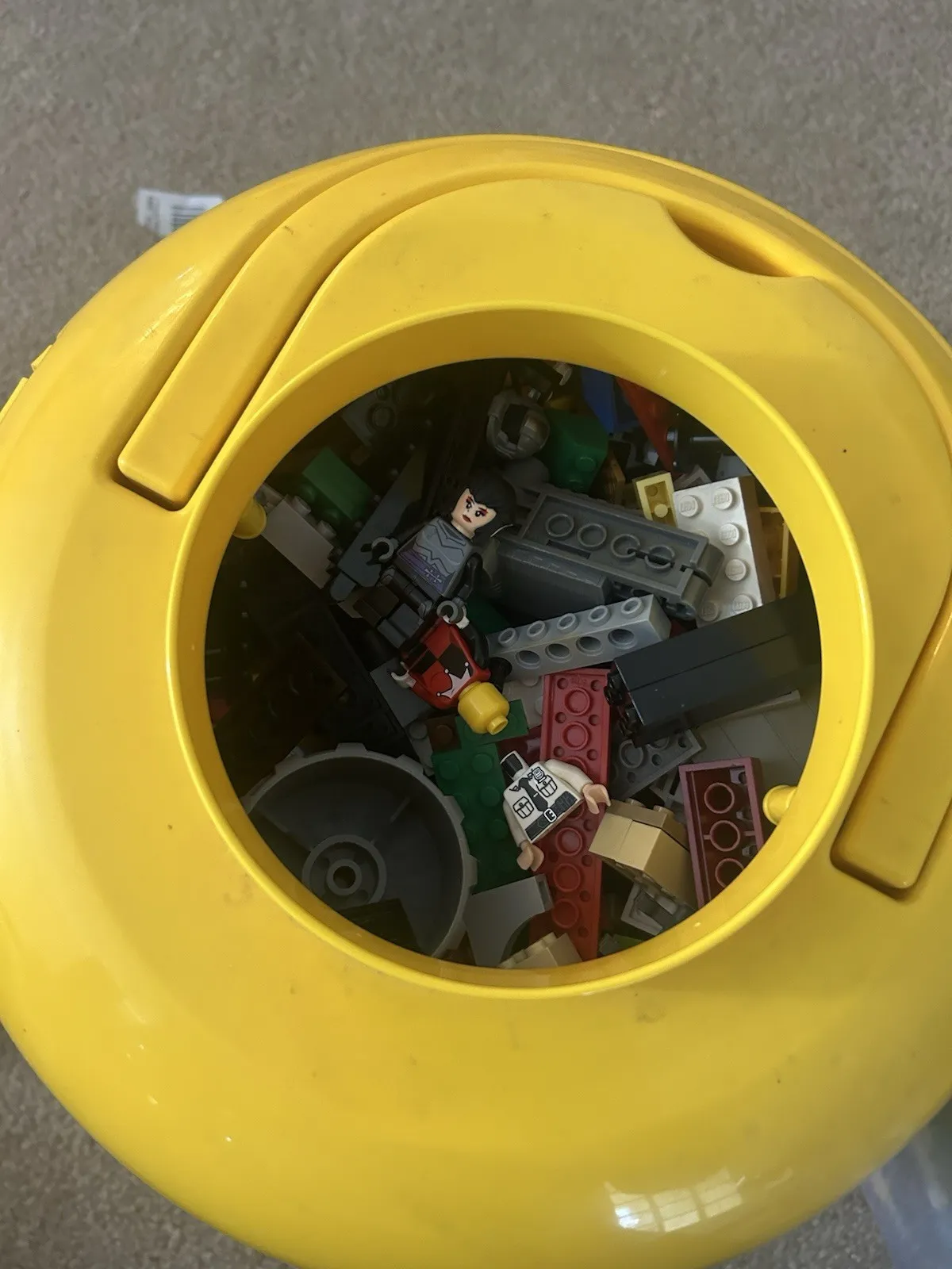 Bulk Lot  9 Pounds Of Lego Yellow Face LEGO Head  Storage Container Minifigures