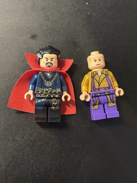 LEGO Marvel Super Heroes  Lot of 2 Doctor Strange & The Ancient One set 76060