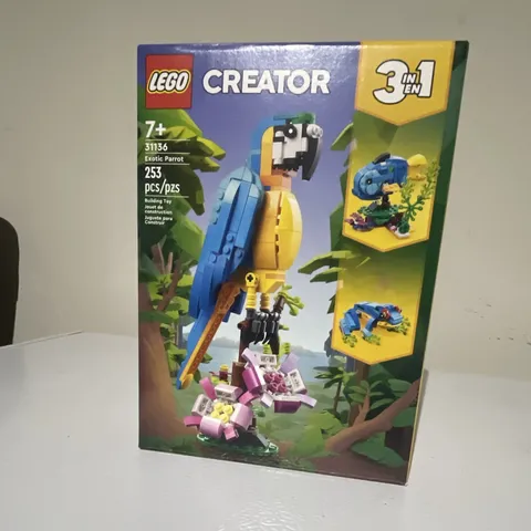 LEGO Creator Exotic Parrot 31136 3-in-1 Set 253 pcs Ages 7+ (2023)