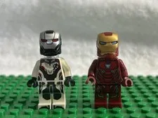 LEGO Marvel Super Heroes Minifigures War Machine (white suit) and Iron Man (mark
