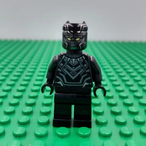 LEGO Super Heroes Black Panther (sh0263) Minifigure from Set 76047 Retired