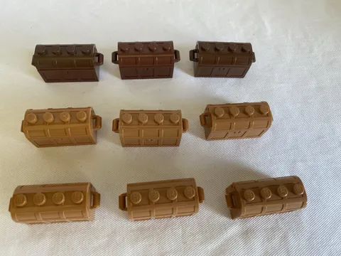 Lot of 9 LEGO Treasure Chests 4739/29336/28699 #77